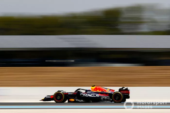 Sergio Pérez, Red Bull Racing RB18