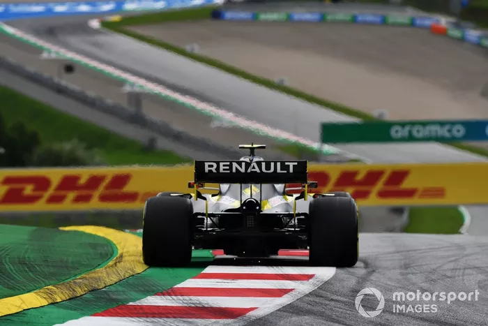 Esteban Ocon, Renault F1 Team R.S.20