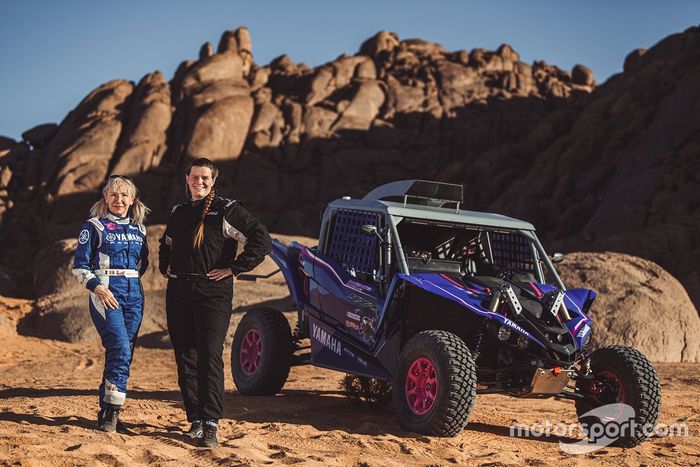 #391 Annett Fischer, Camelia Liparoti, X-raid Yamaha Racing Rally Supported Team