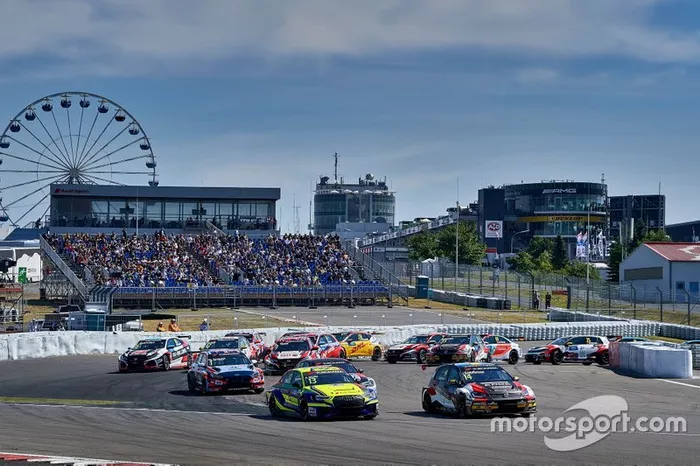 Start actiom, Antti Buri, AS Motorsport Audi RS3 LMS, Johan Kristoffersson, SLR Volkswagen Volkswagen Golf GTI TCR
