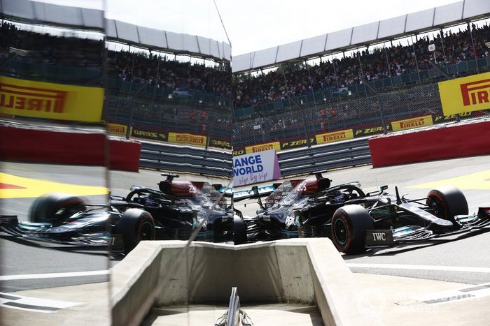 Lewis Hamilton, Mercedes W12