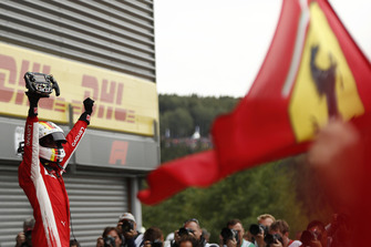 Ganador de la carrera Sebastian Vettel, Ferrari