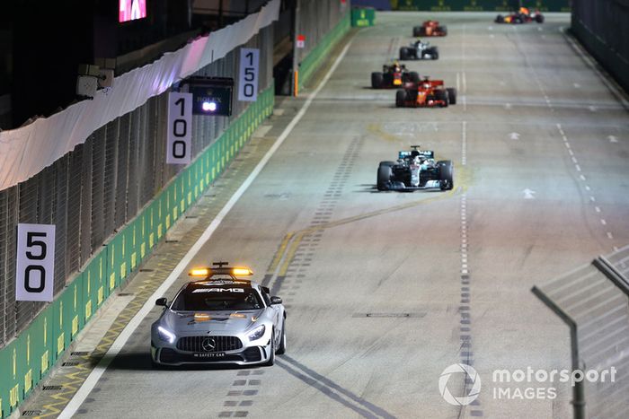Safety Car leads Lewis Hamilton, Mercedes AMG F1 W09 EQ Power+ 
