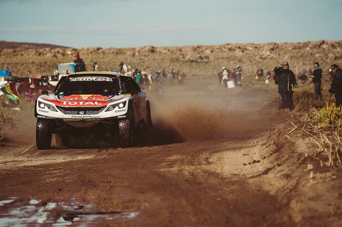 #300 Peugeot Sport Peugeot 3008 DKR: Stéphane Peterhansel, Jean-Paul Cottret