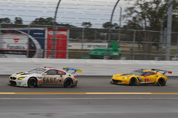 #19 BMW Team RLL BMW M6 GTLM: Bill Auberlen, Alexander Sims, Augusto Farfus, Bruno Spengler, #4 Corvette Racing Chevrolet Corvette C7.R: Oliver Gavin, Tommy Milner, Marcel Fässler