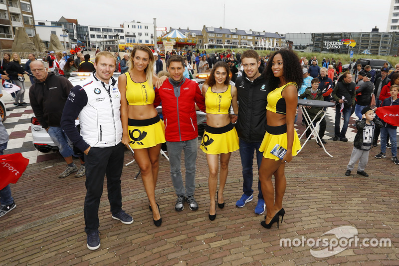 Максим Мартен, BMW Team RBM, BMW M4 DTM, Лоік Дюваль, Audi Sport Team Phoenix, Audi RS 5 DTM, Пол ді Реста, Mercedes-AMG Team HWA, Mercedes-AMG C63 DTM та грід-гьолз