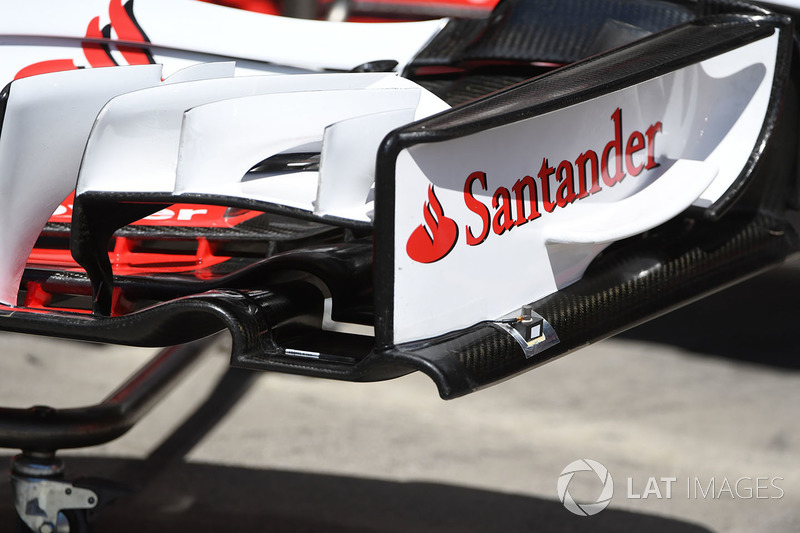 Ferrari SF70H front wing detail