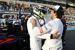 Jenson Button et Fernando Alonso, McLaren sur la grille