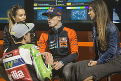 Pol Espargaro, Red Bull KTM Factory Racing; Aleix Espargaro, Aprilia Racing Team Gresini