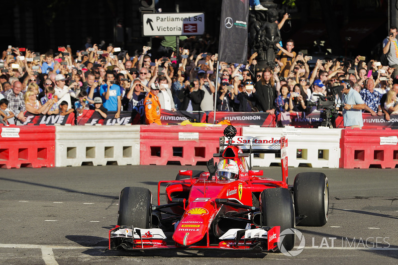 Sebastian Vettel, Ferrari