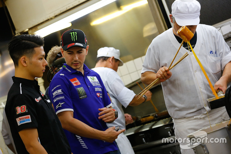 Takaaki Nakagami, Honda Team Asia, Jorge Lorenzo, Yamaha Factory Racing