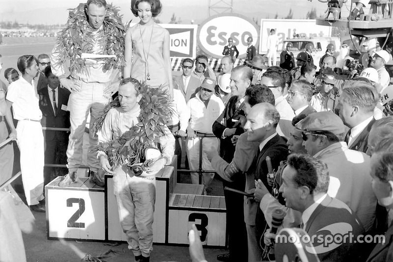 John Surtees, Campeón del Mundo de 1964