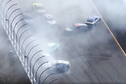 Kevin Harvick, Stewart-Haas Racing Ford, Martin Truex Jr., Furniture Row Racing Toyota, Dale Earnhardt Jr., Hendrick Motorsports Chevrolet in a crash