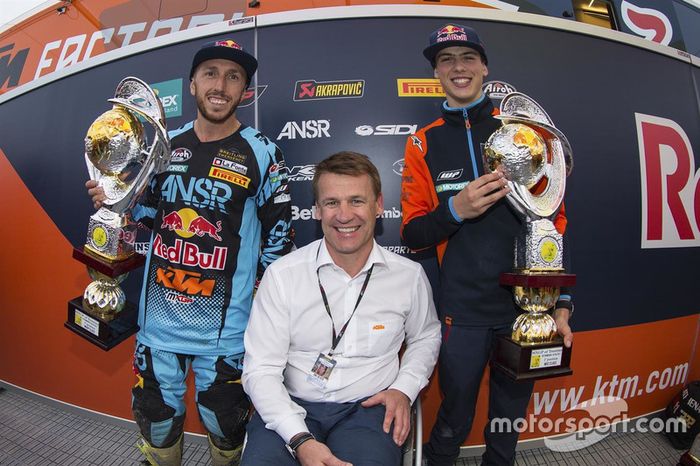 Tony Cairoli, Pit Beirer (jefe de KTM Racing), Jorge Prado