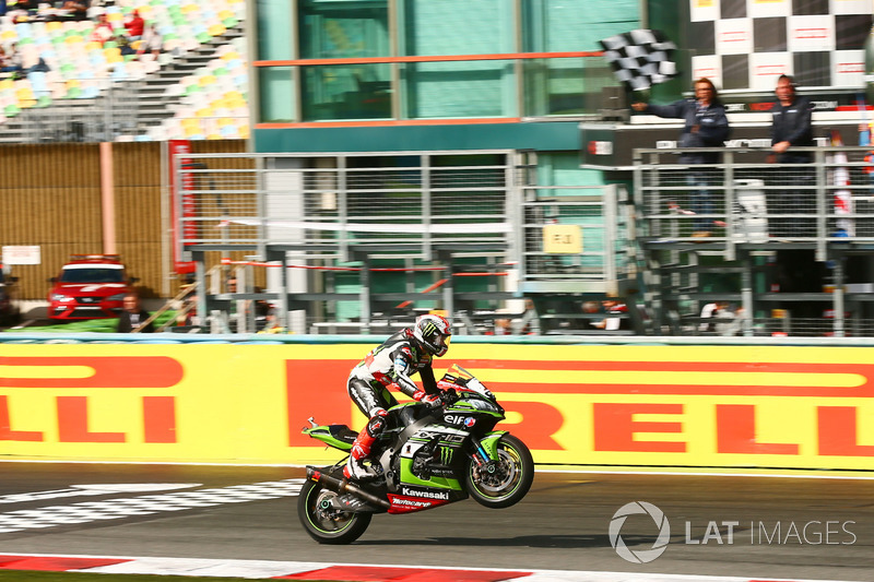 Il Campione 2017 Jonathan Rea, Kawasaki Racing conquista la vittoria
