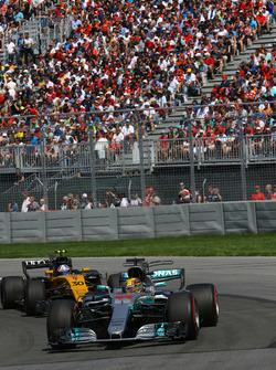 Lewis Hamilton, Mercedes-Benz F1 W08