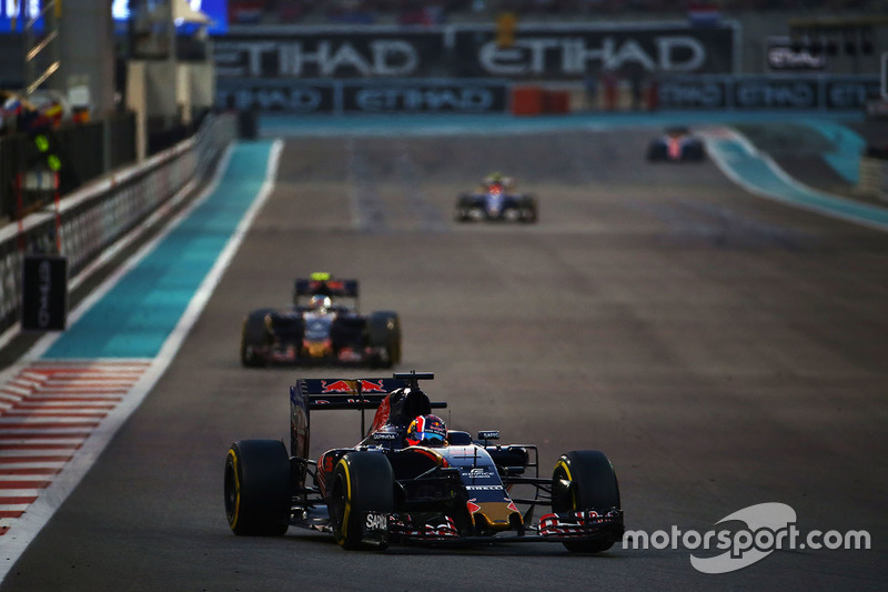 Daniil Kvyat, Scuderia Toro Rosso STR11