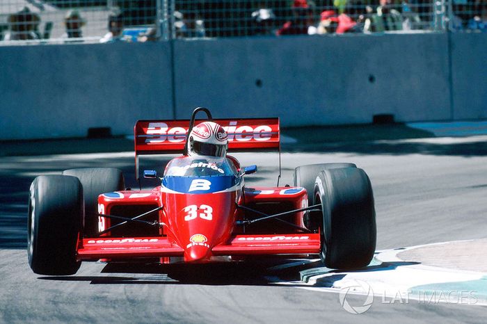 Alan Jones, Lola THL1