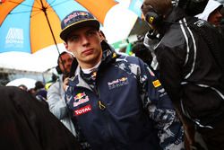 Max Verstappen, Red Bull Racing en la parrilla