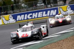 #2 Porsche Team Porsche 919 Hybrid: Timo Bernhard, Earl Bamber, Brendon Hartley