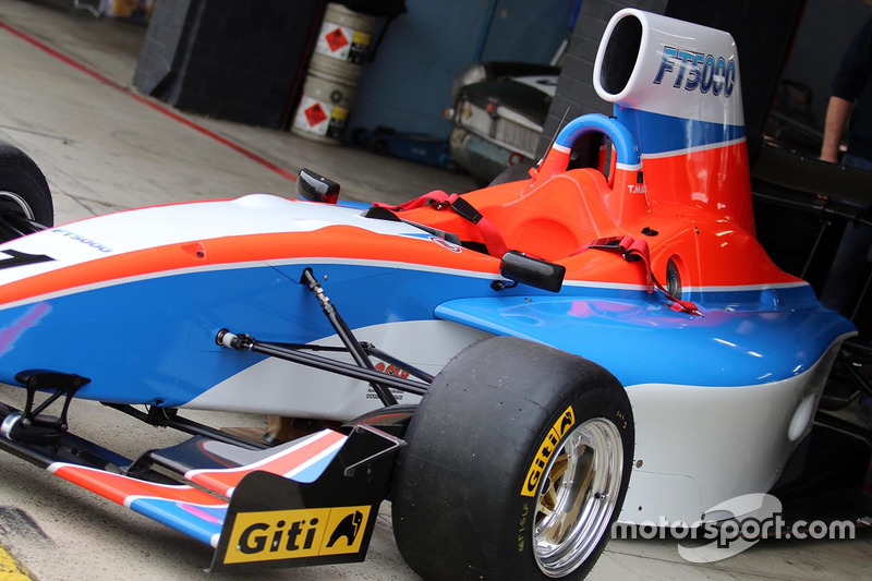 Les tests de la Formula Thunder 5000