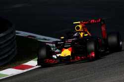 Max Verstappen, Red Bull Racing RB12, mit Cockpitschutz Halo
