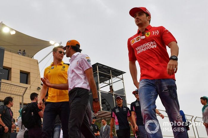Nico Hulkenberg, Renault F1 Team, Carlos Sainz Jr., McLaren, and Charles Leclerc, Ferrari