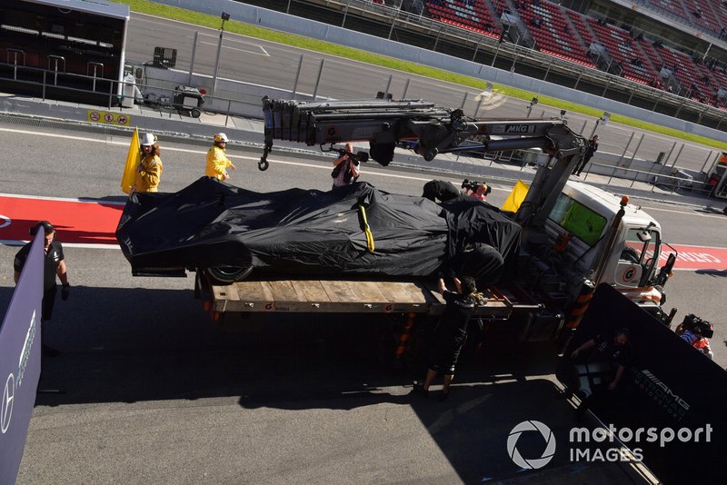 The of Valtteri Bottas, Mercedes-AMG F1 W10 is recovered to the pits