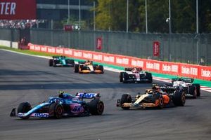 Esteban Ocon, Alpine A522, Lando Norris, McLaren MCL36, Yuki Tsunoda, AlphaTauri AT03