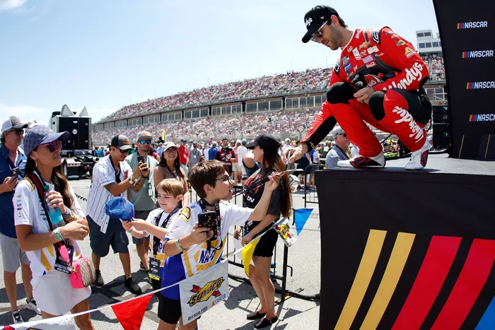 Daniel Suarez, Trackhouse Chevrolet