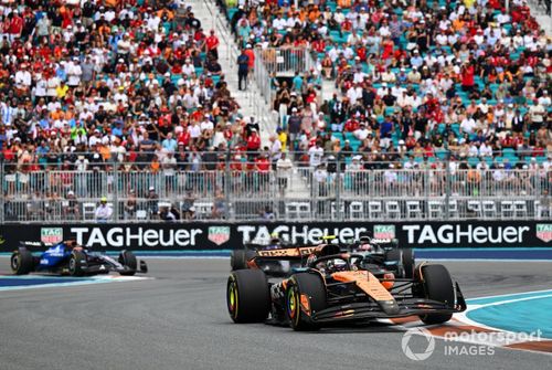 Lando Norris, McLaren, George Russell, Mercedes