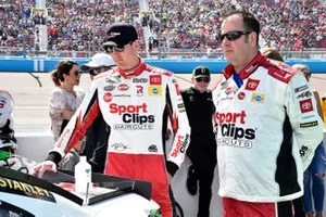 Kyle Busch, Joe Gibbs Racing, Toyota Camry Sport Clips