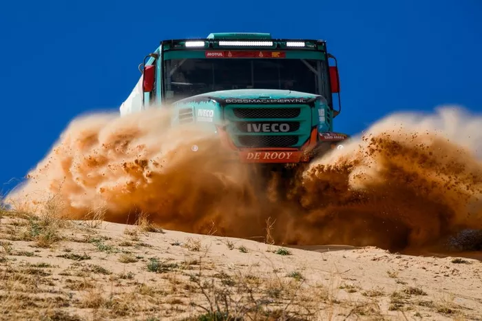 #505 Team De Rooy IVECO: Janus Van Kasteren, Darek Rodewald, Marcel Snijders