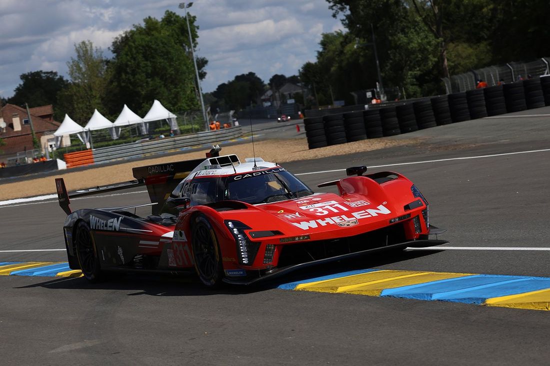 #311 Whelen Cadillac Racing Cadillac V-Series.R de Pipo Derani, Jack Aitken, Felipe Drugovich