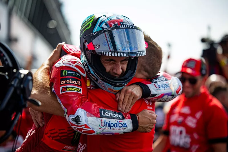 Enea Bastianini, Ducati Team celebrate with team members