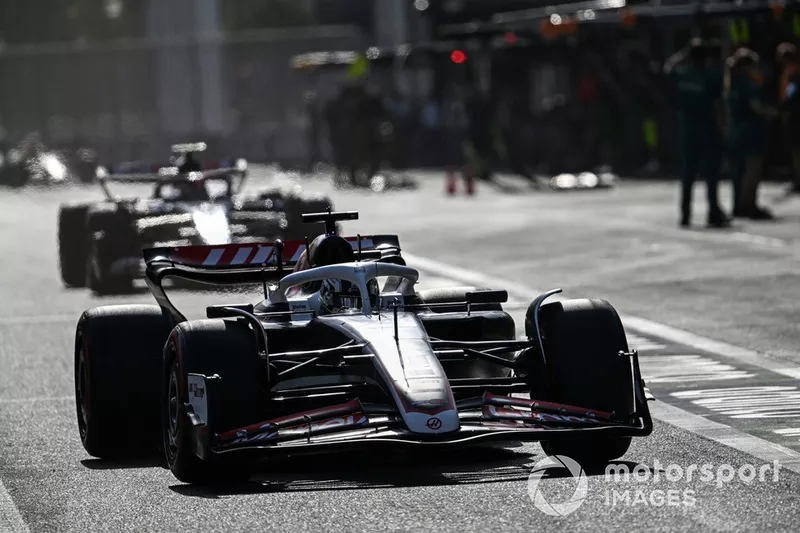 Oliver Bearman, Haas VF-24, dans la voie des stands