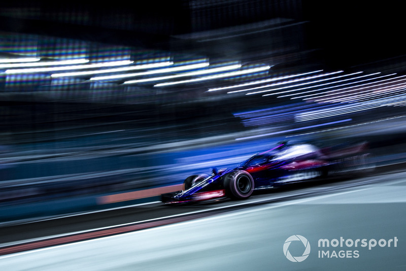 17: Brendon Hartley, Scuderia Toro Rosso STR13, 1:39.809