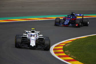 Sergey Sirotkin, Williams FW41, et Brendon Hartley, Toro Rosso STR13