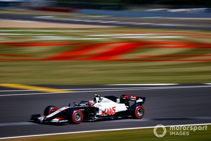 Kevin Magnussen, Haas VF-20   