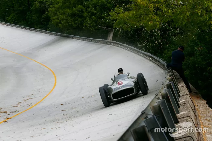 Lewis Hamilton y Sir Stirling Moss en Monza