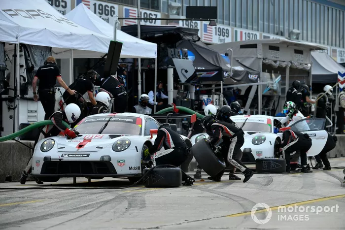 #912 Porsche GT Team Porsche 911 RSR - 19, GTLM: Laurens Vanthoor, Earl Bamber, #911 Porsche GT Team Porsche 911 RSR - 19, GTLM: Nick Tandy, Fred Makowiecki