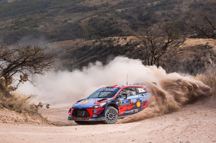 El WRC decidió aplazar sus dos siguientes eventos, el Rally de Portugal (21-24 de mayo) y el Rally de Cerdeña (4-7 de junio) debido a la cambiante situación de la pandemia. Ahora el Rally de Kenia figura como cuarta cita del WRC 2020, a mediados de julio.