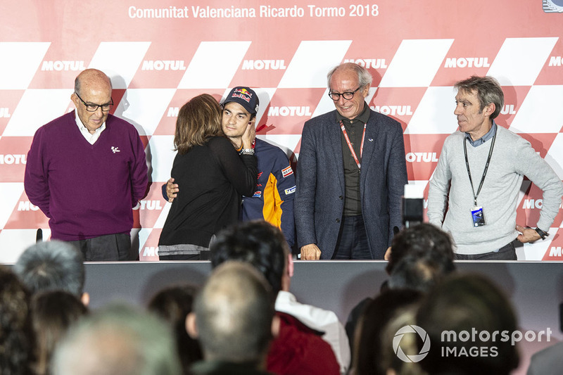 Dani Pedrosa, Repsol Honda Team con sus padres