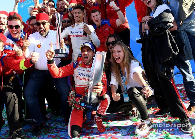 Jérôme d'Ambrosio, Mahindra Racing, the Mahindra Racing team celebrate victory