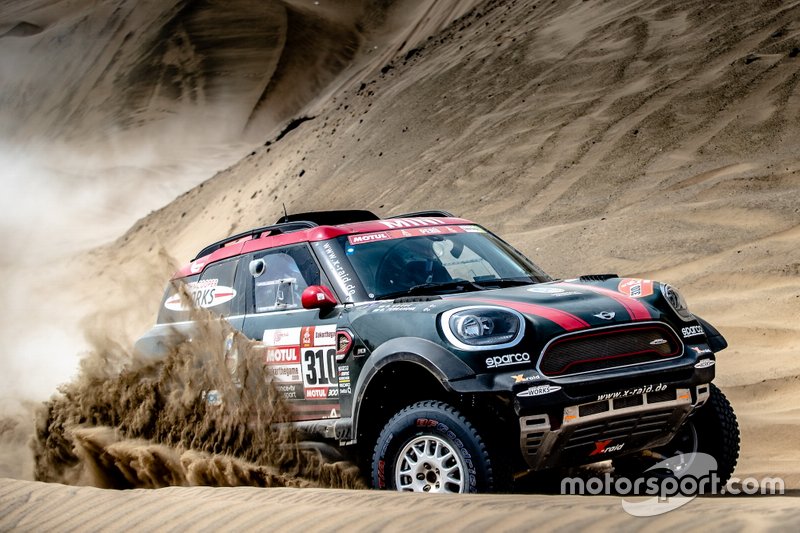 #310 X-Raid Team Mini: Orlando Terranova, Bernardo Graue
