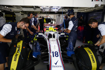 Lance Stroll, Williams FW41, in the garage