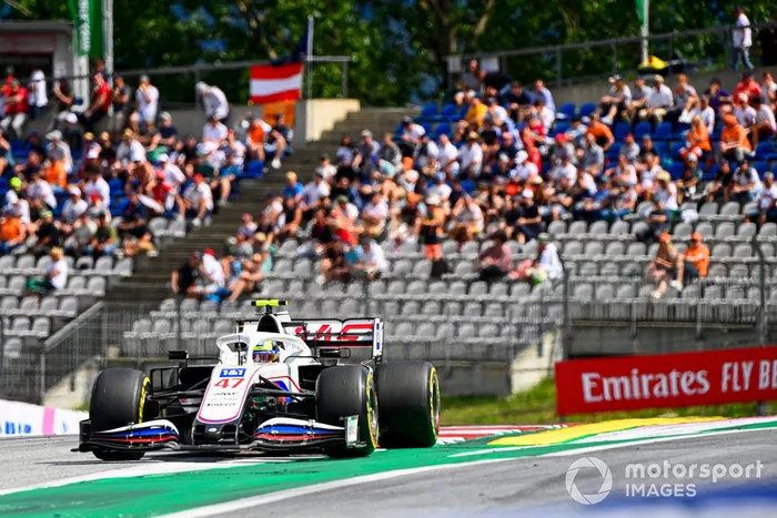 Mick Schumacher, Haas VF-21