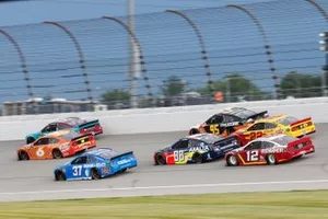  Ryan Blaney, Team Penske, Ford Mustang BodyArmor  Alex Bowman, Hendrick Motorsports, Chevrolet Camaro Axalta  Chris Buescher, JTG Daugherty Racing, Chevrolet Camaro Maxwell House - USO  Ryan Newman, Roush Fenway Racing, Ford Mustang Oscar Mayer Hot Dogs