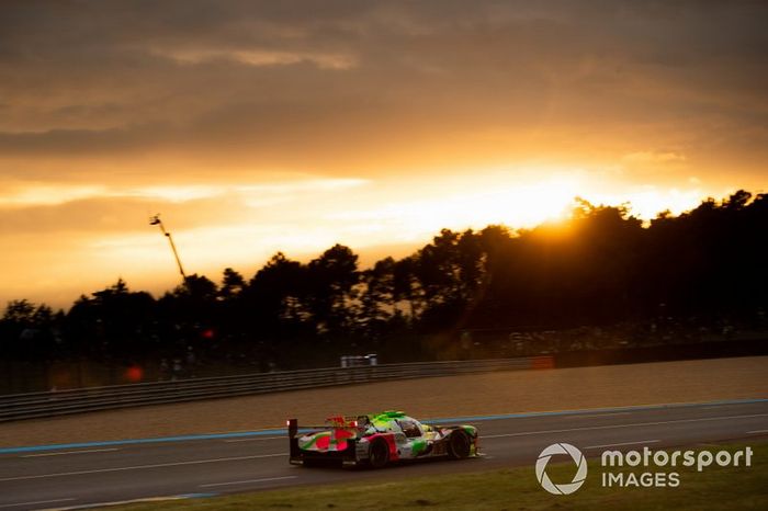 #3 Rebellion Racing, Rebellion R13-Gibson: Thomas Laurent, Gustavo Menezes, Nathanel Berthon 