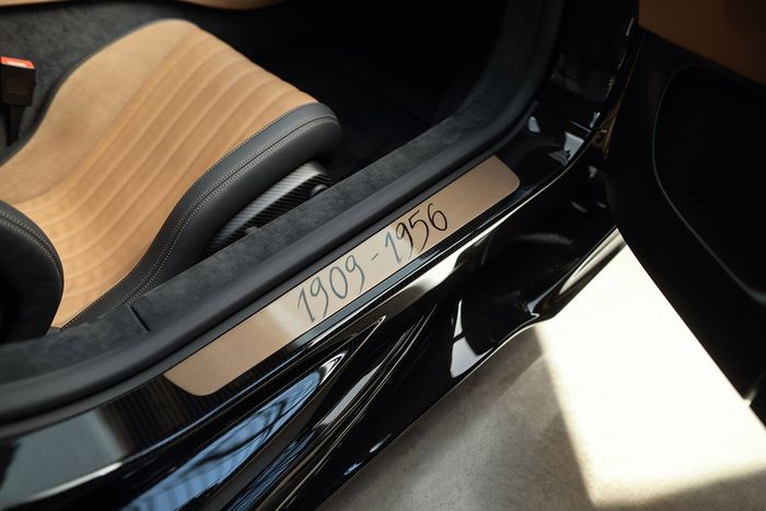 Bugatti Chiron Złota Era